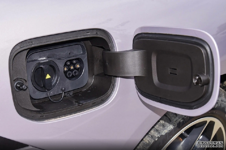 芯忆联申请动态安全策略智能预读方法专利实现近乎零延迟的数据交付